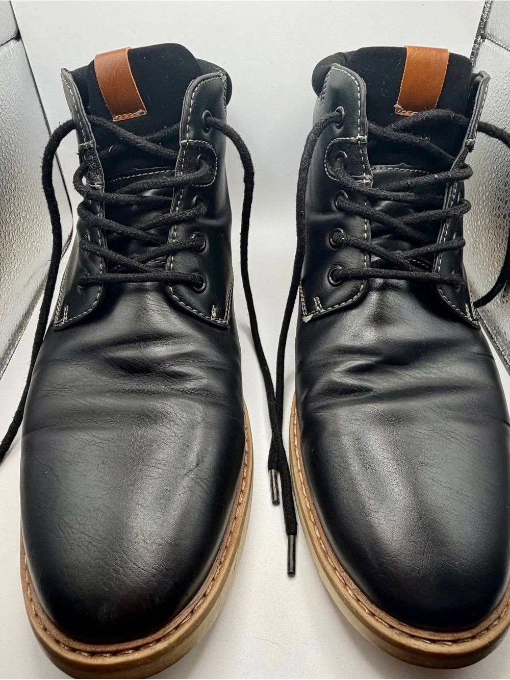 Arizona Jean Company Black Chukka Boots with Cream Sole Men’s size 9.5